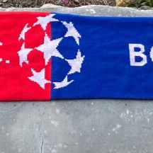 Uefa Champions League Official Licensed Olympiacos Bordeaux Match Scarf like new