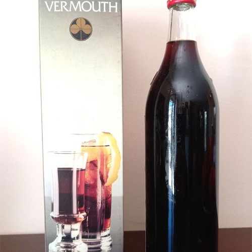 Cambas Vermouth collectible, 1l, 16%, like new, 1970s - 1980s with original box