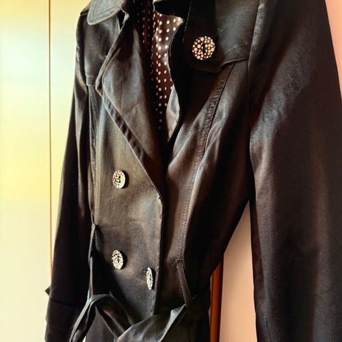 Forel trench coat black with black and white buttons size 44 small like new