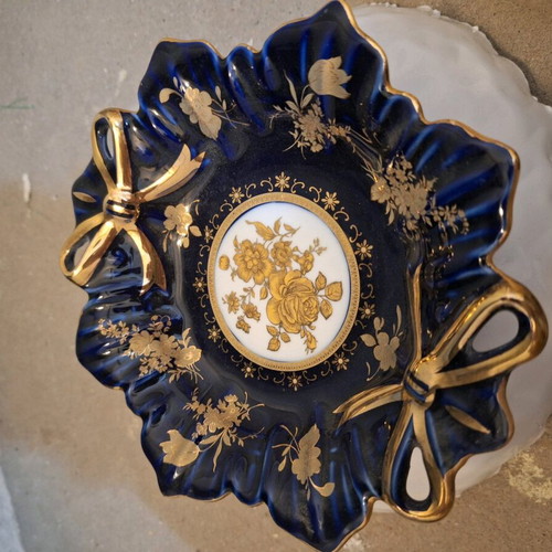 Czech porcelain platter with 24-carat gold, painted, like new