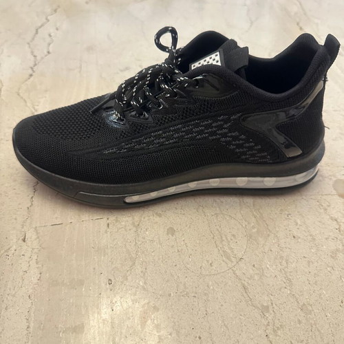 Black Athletic Shoes Size 42 Like New