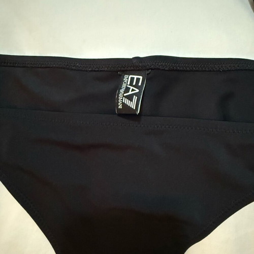 Emporio Armani бразилски бански нов, размери XS и S, черен