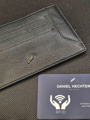 Daniel Hechter men's leather wallet new, black, RFID technology