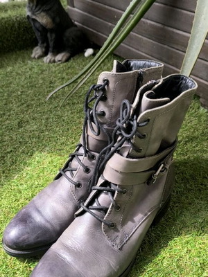 Salamander leather ankle boots like new, gray, size 39