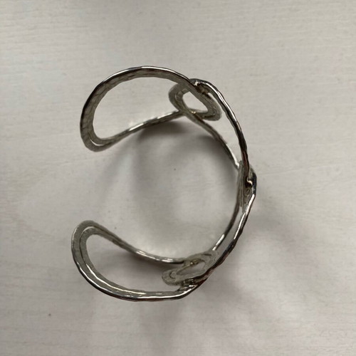 Bracelet with circles silver like new