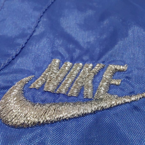Nike International Purple Windbreaker jacket XL used loose fit embroidered logo 90s