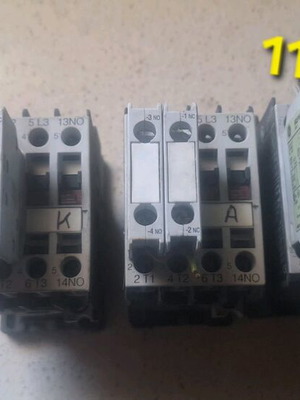 Ρελέ General Electric 110v μεταχειρισμένο, πακέτο 3 τεμαχίων με βοηθητικές επαφές