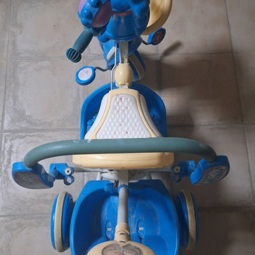 Children's bike used with some marks