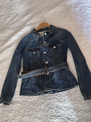 Tommy Hilfiger denim jacket like new, small size, belted waist