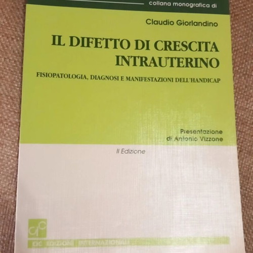 Il difetto di crescita intrauterino book used, Italian