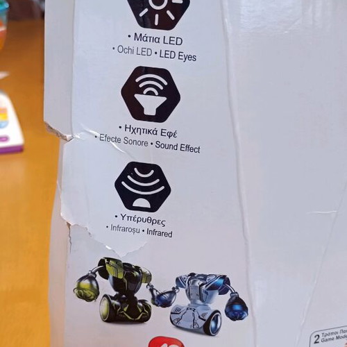 Electronic set 2 Robo Kombat robots like new