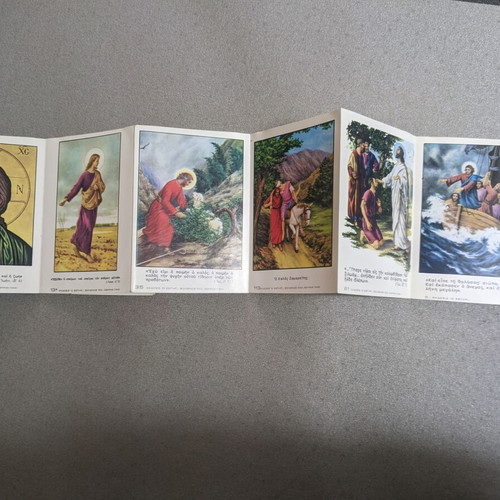 Christian booklets used, collectible, set of 4