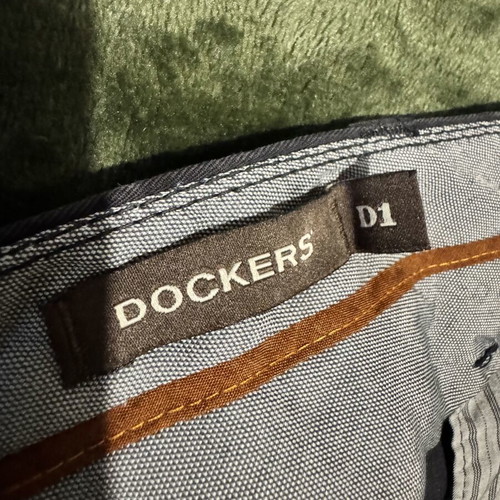Dockers D1 Slim Fit men's chino pants used, dark blue gray, W32 L34