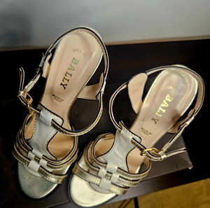 Bally Δερμάτινα γυναικεία πέδιλα