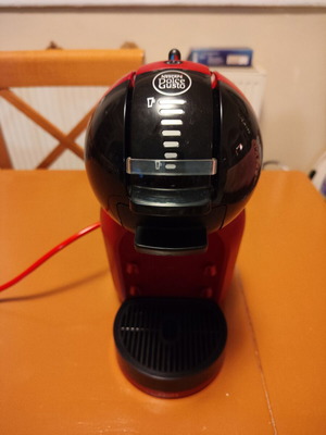 Nescafe Dolce Gusto espresso machine