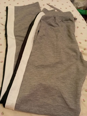 Grey sweatpants like new, size M-L