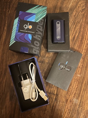 Glo Hyper Tobacco Heating Device new in box, blue