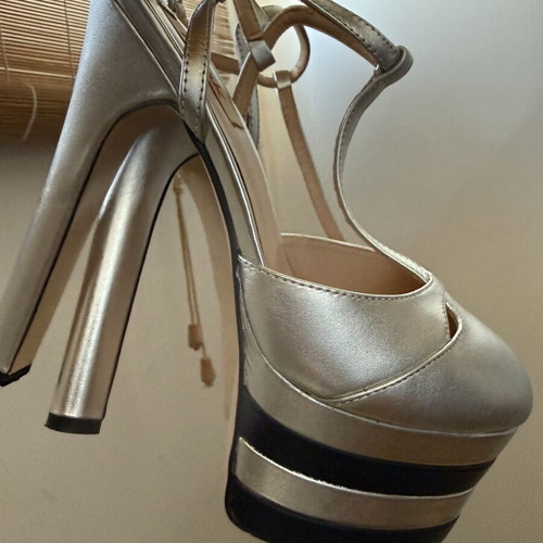 Nak leather high heels like new, silver, size 37