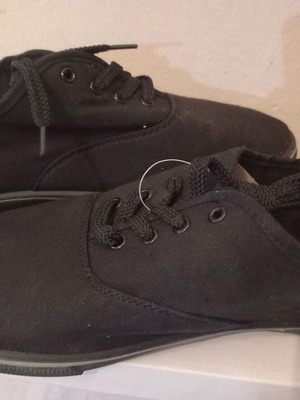 Black canvas shoes size 45