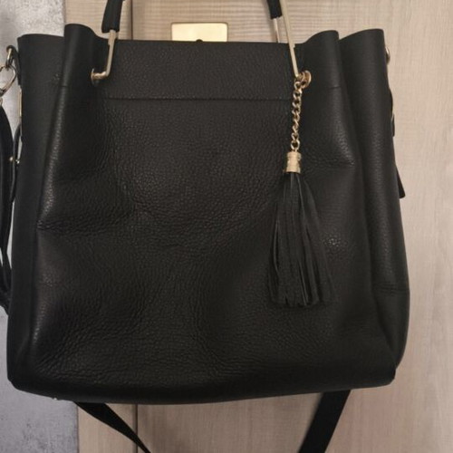 Verra Pelle women's bag like new, large with unique handles