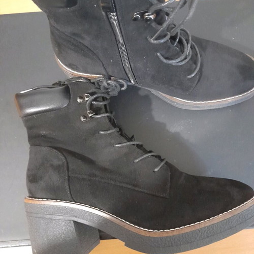 Black suede ankle boots with laces, like new