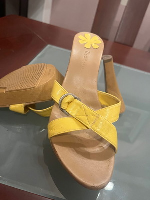 Sante women's sandals used, yellow, size 39, 10cm heel