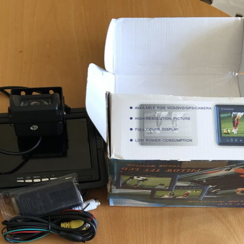 TFT LCD Color Monitor for Car New, 7-Inch Display with Camera and Mount