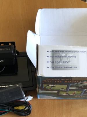 TFT LCD Color Monitor for Car New, 7-Inch Display with Camera and Mount