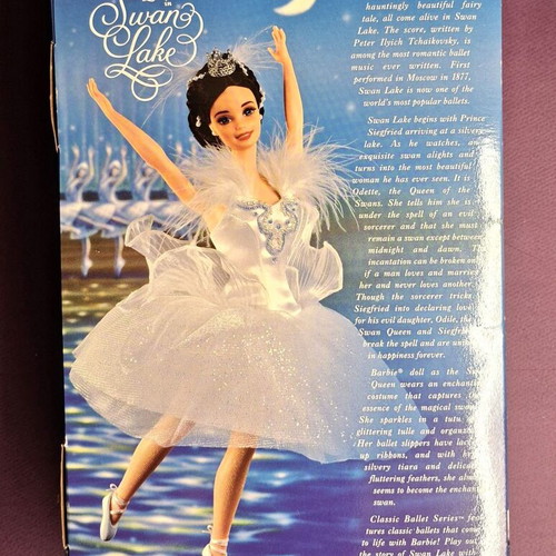 Barbie as Swan Queen 1997 collectible new