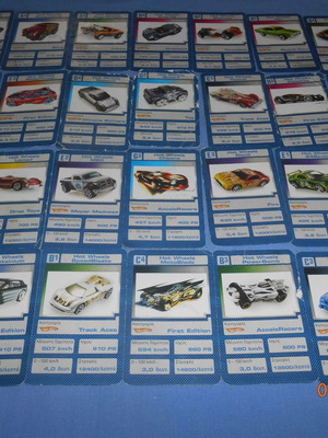 Hotwheels κάρτες μεταχειρισμένες, πακέτο 28 σε άριστη κατάσταση