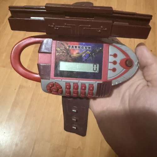 Bakugan Battle Brawlers Wrist Score BakuGauntlet Calculator used