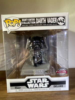 Funko Pop! Deluxe Special Edition Darth Vader new