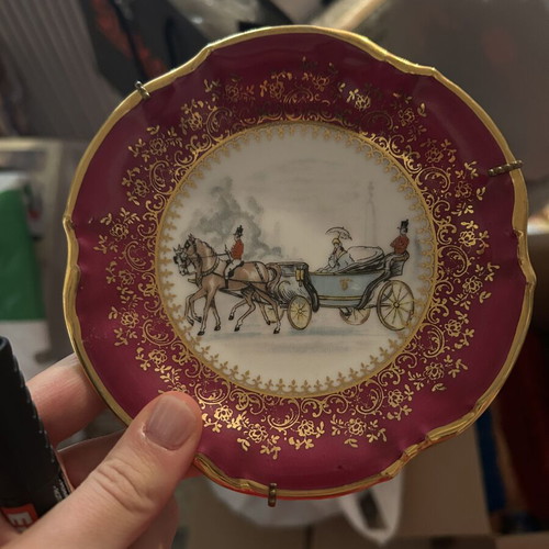 Limoges decorative plate with gold leaf like new