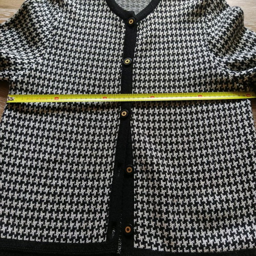 Knitted wool cardigan pied de poule used, women's size L