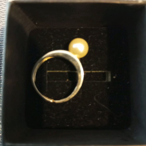 Silver 925 ring with natural pearl like new, plated, adjustable