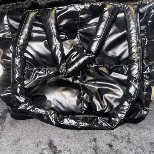Shoulder bag used, black, spacious and durable