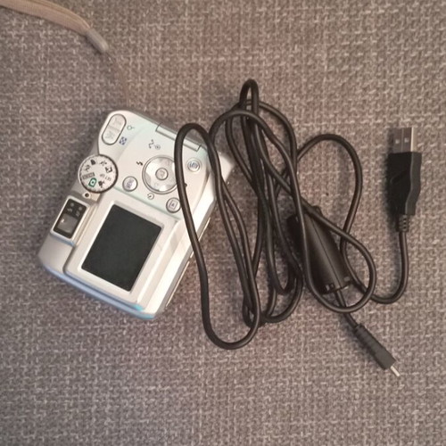 Nikon Coolpix 4100 camera like new