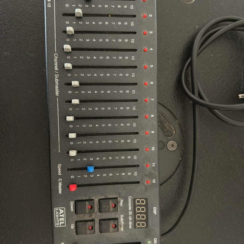 Numark M6 USB professional sound system like new
