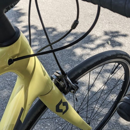 Ποδήλατο Δρόμου Scott Addict 30 Full Carbon σαν καινούργιο με 20 ταχύτητες