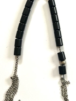Black komboloi like new