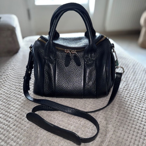 Alexander Wang Rockie bag like new, black leather crossbody