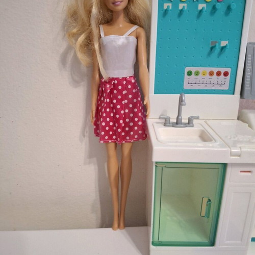 Barbie clinic used