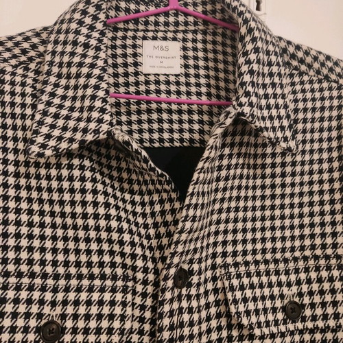 Marks & Spencer coat new, size M, black and white