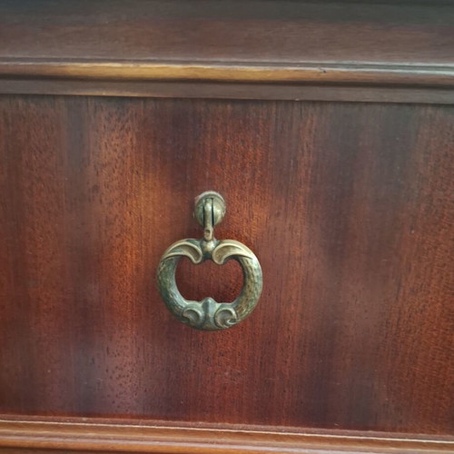Vintage furniture for turntable and vinyl like new