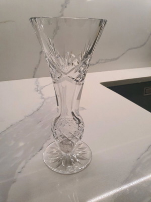 Crystal vase like new
