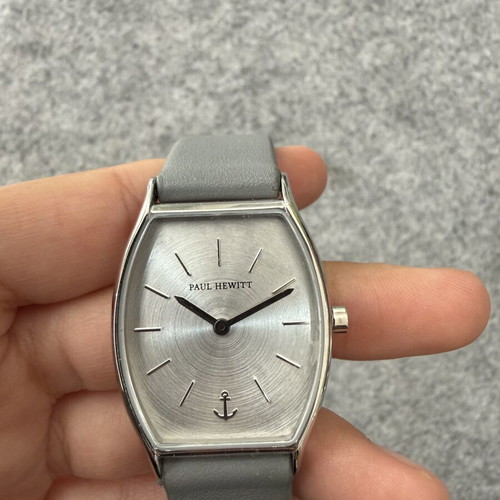 Paul Hewitt PH004549 Modern Edge women's watch, silver and grey