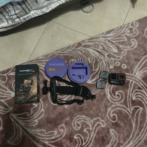 Insta 360 Ace Pro 2 new with 3d printed case, 2 batteries, head strap