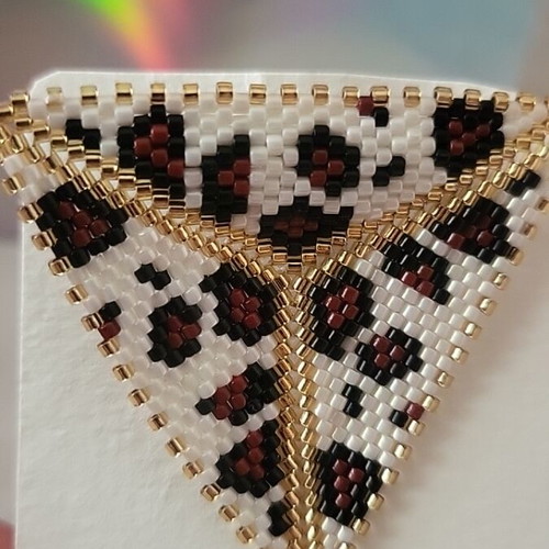 Miyuki Beads Brooch Handmade, Leopard Design