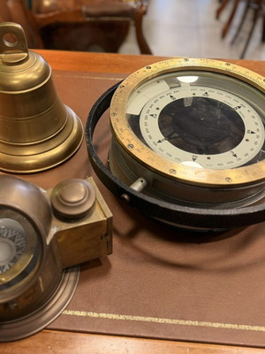 Nautical items like new: bell, gyroscopic compass, illuminated compass