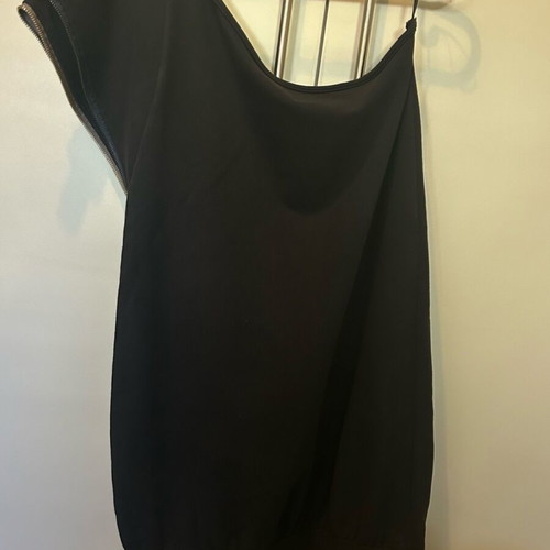 Devotion Short One-Shoulder Dress S like new, black